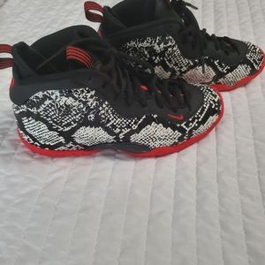 Nike Posite One "SNAKESKIN"